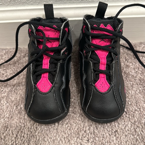 Jordan true flight 6c toddler girl - Picture 2 of 7